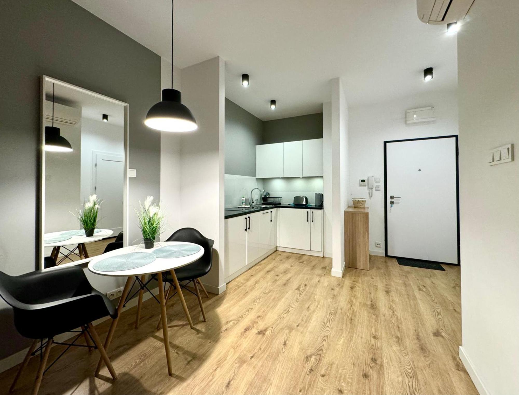 K22 Wola Slawinska 6/511 Z Wanna Apartamento Varsóvia Exterior foto
